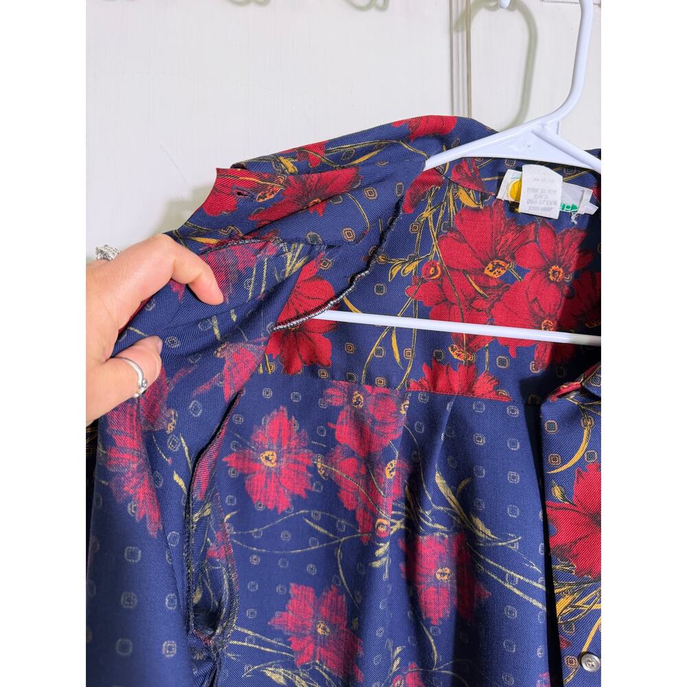 Vintage Breeches 100% Wool Floral Blouse Womens 14 Red Blue Button Shirt USA - Picture 8 of 8